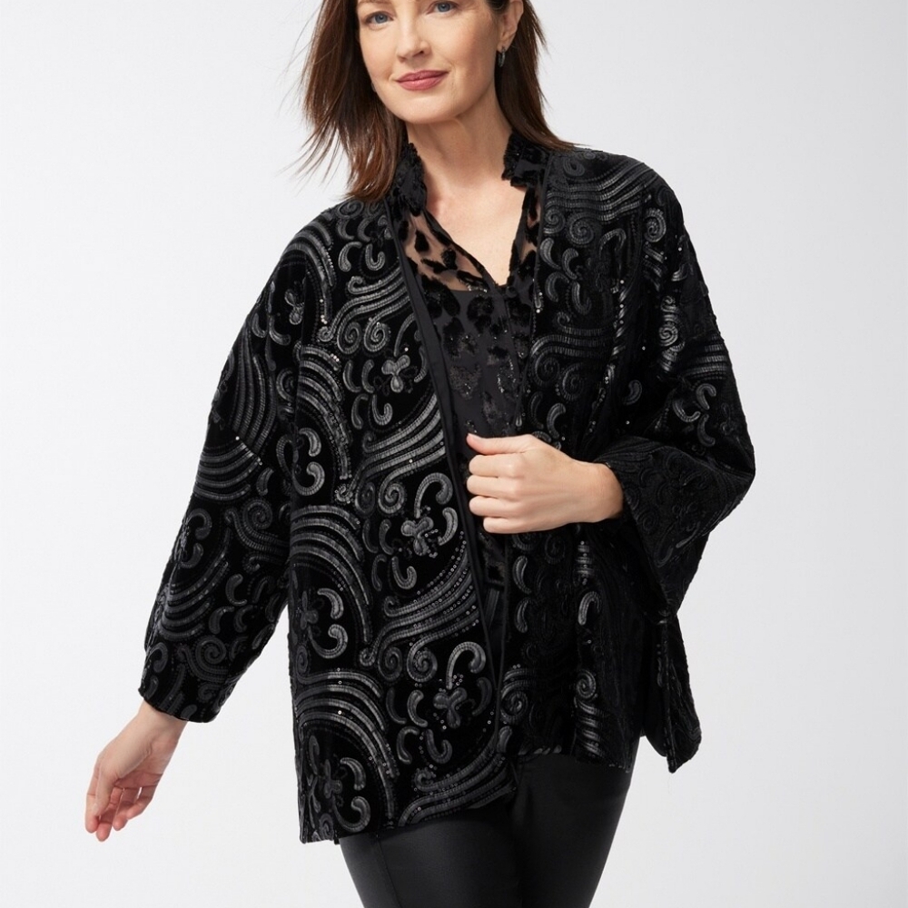 Chicos NWT Embellished Black Velvet Short Kimono Rauna